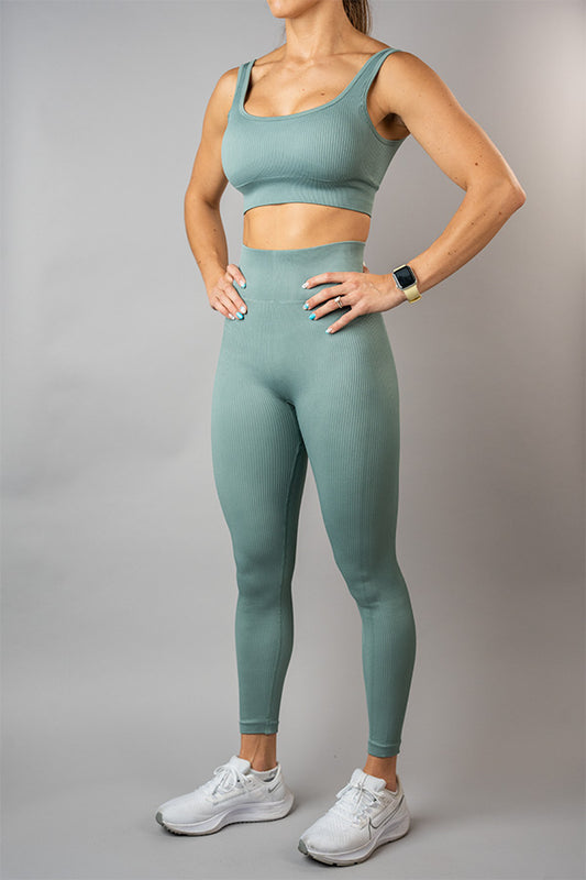 BUCKED UP: Seamless Ribbed Legging